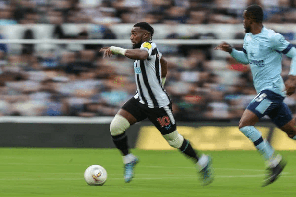 Nhận định vòng 33 Ngoại hạng Anh mùa giải 2024-2025: Newcastle chấm dứt mạch thắng trước Aston Villa