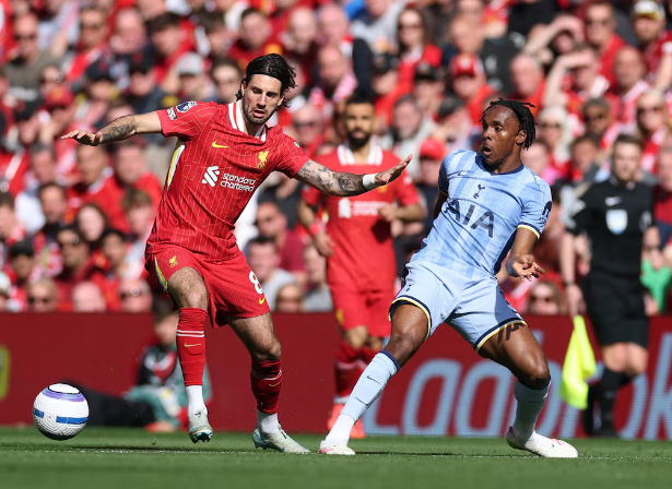Bảng xếp hạng Premier League: Liverpool, Tottenham quyết chiến cho suất Champions League